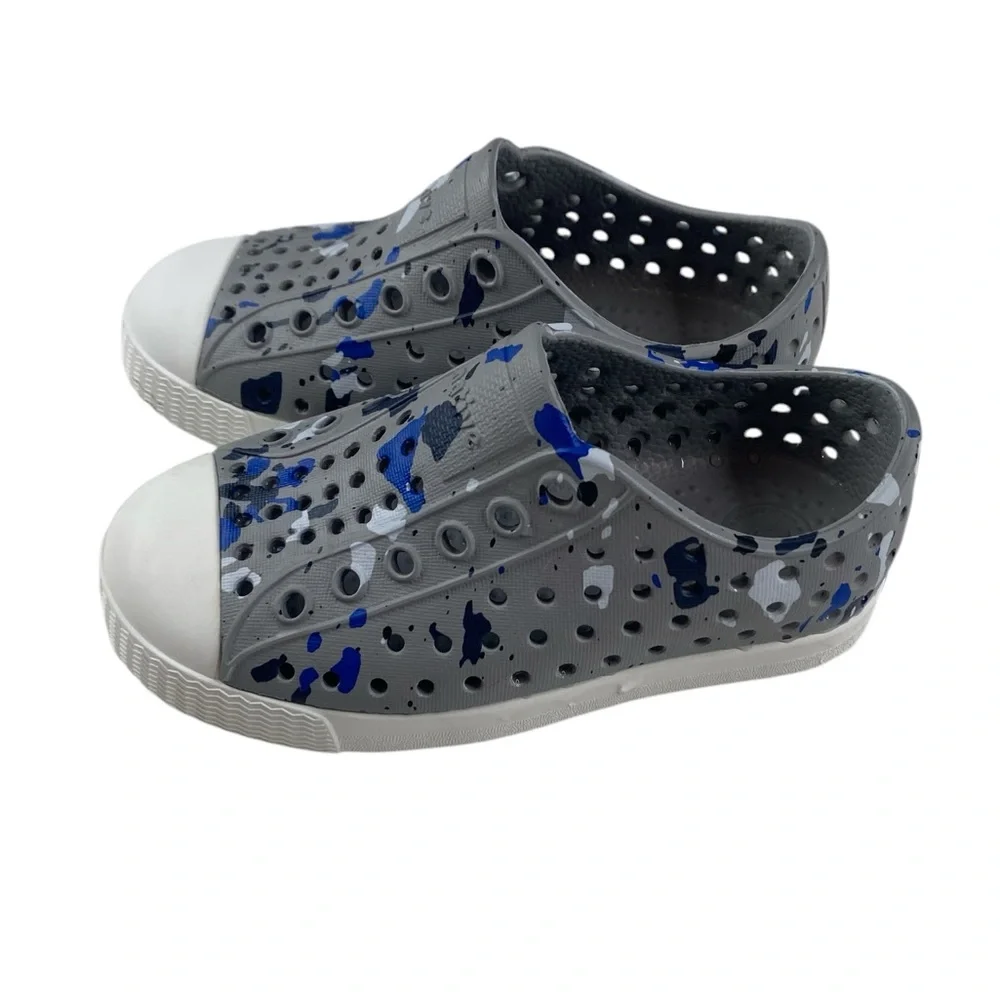 Native Jefferson Water Shoes Grey Size C7